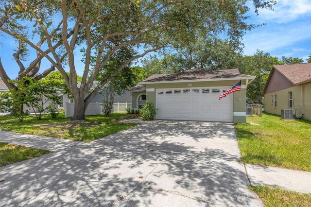 511 CENTER POINT ROAD, Valrico, FL 33594