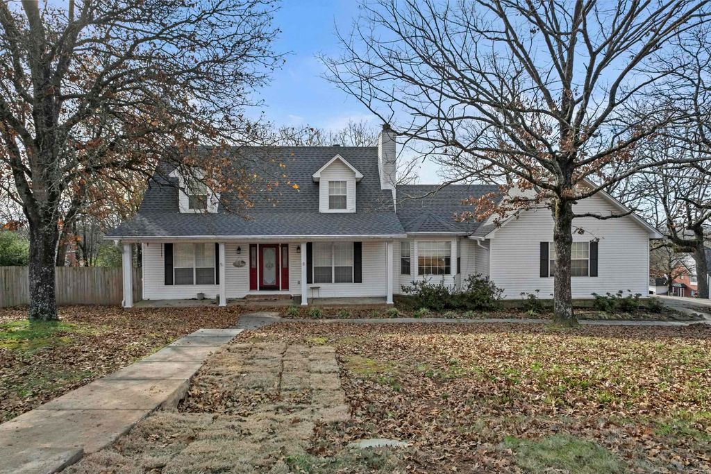 35 N. Sunland Dr., Cabot, AR 72023