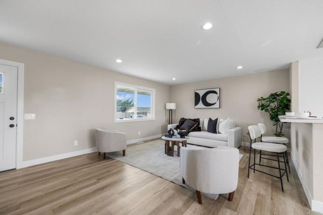 116 Enos Drive, Salinas, CA 93908