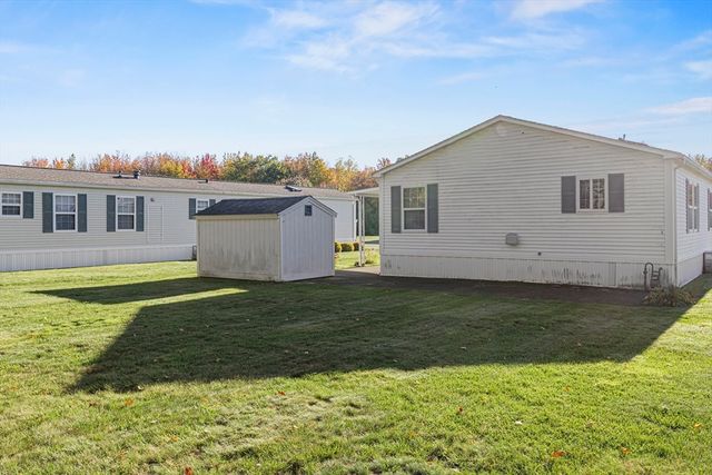 193 Tremont Street 124, Taunton, MA 02780