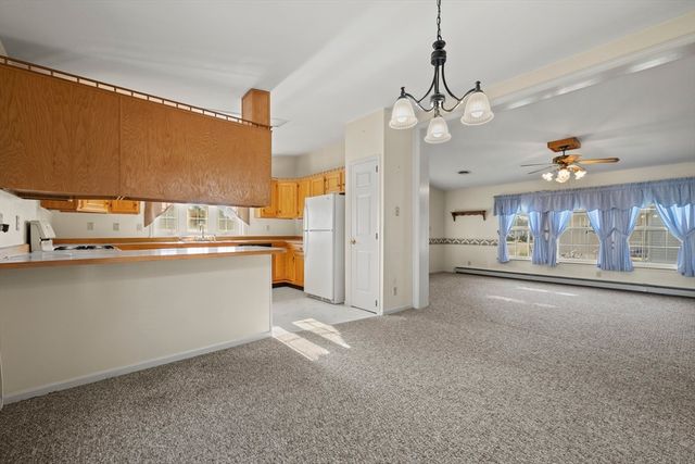 193 Tremont Street 124, Taunton, MA 02780