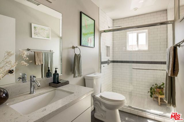 5624 Stratford Road, Los Angeles, CA 90042