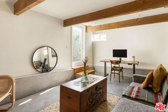 5624 Stratford Road, Los Angeles, CA 90042