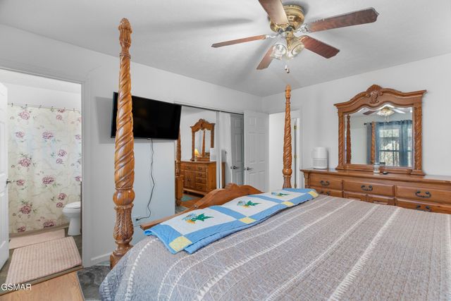 312 Economy Circle, Dandridge, TN 37725