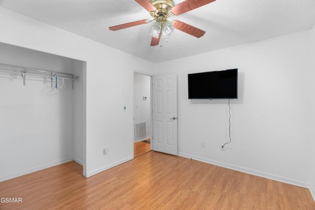 312 Economy Circle, Dandridge, TN 37725