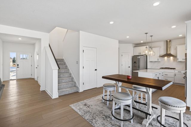 4511 Obsidian Way, Victoria, MN 55386