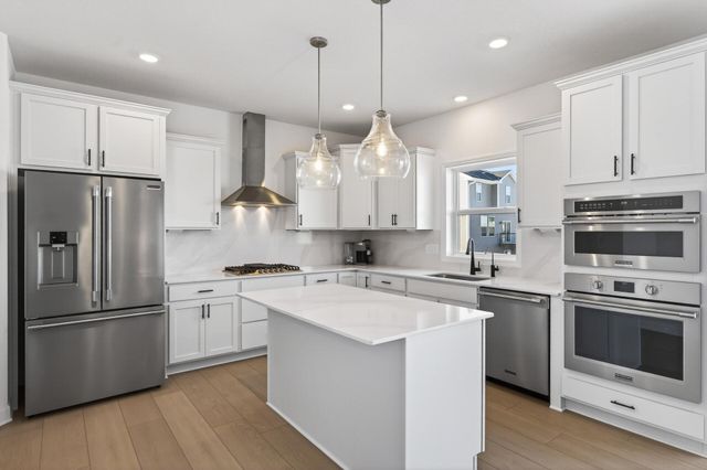 4511 Obsidian Way, Victoria, MN 55386