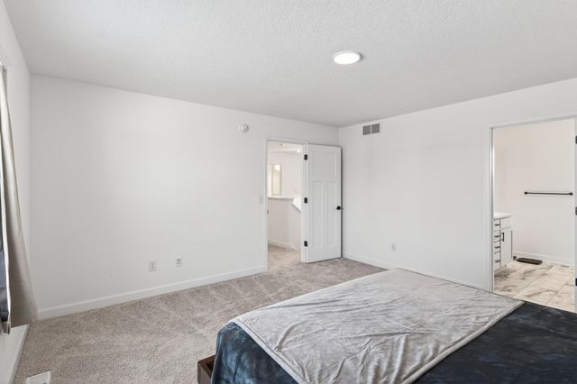 4511 Obsidian Way, Victoria, MN 55386