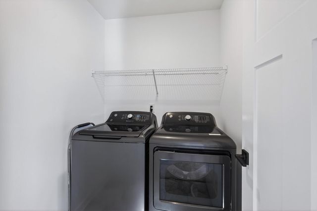 4511 Obsidian Way, Victoria, MN 55386