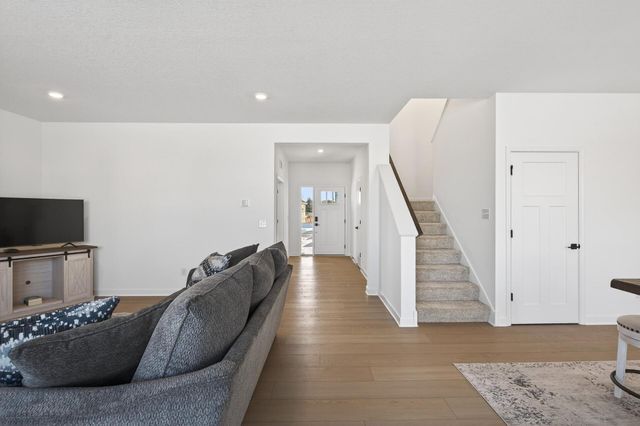 4511 Obsidian Way, Victoria, MN 55386