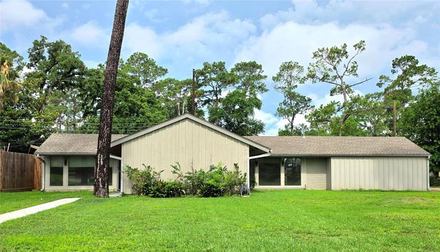 1763 Maux Drive, Houston, TX 77043