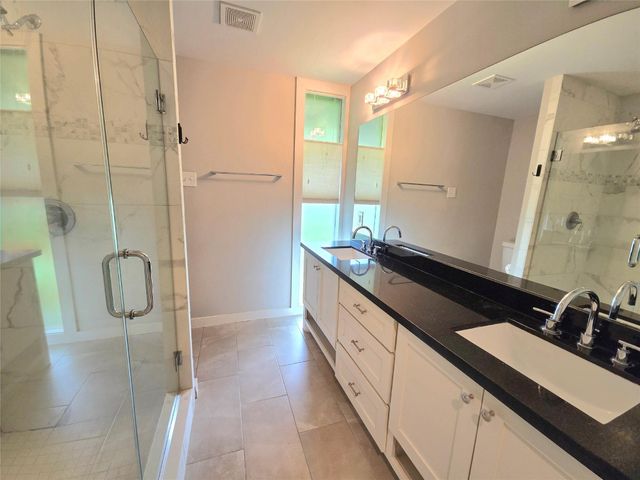 1763 Maux Drive, Houston, TX 77043