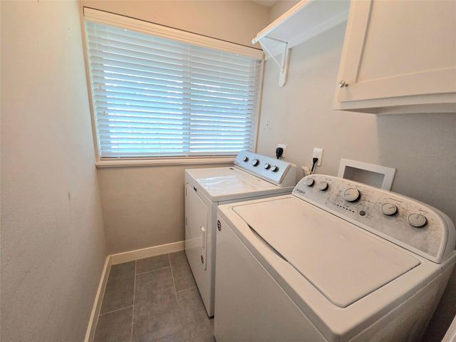 1763 Maux Drive, Houston, TX 77043