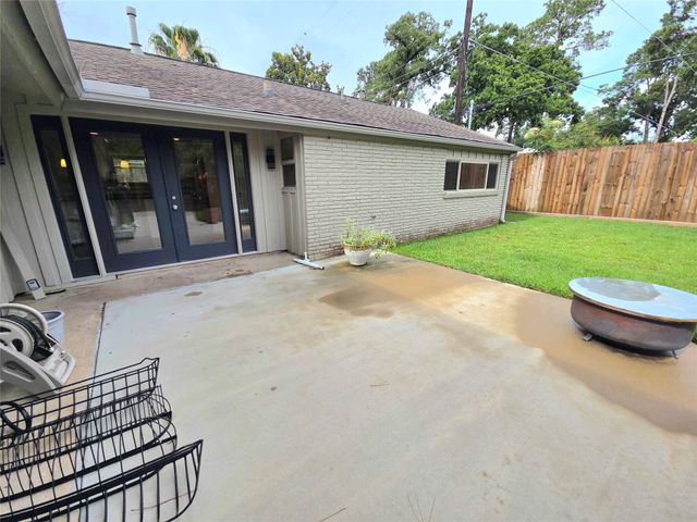 1763 Maux Drive, Houston, TX 77043