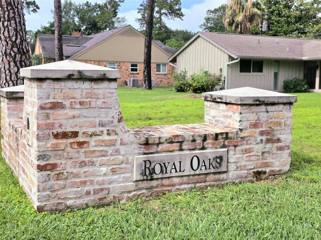 1763 Maux Drive, Houston, TX 77043