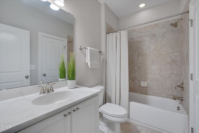 8025 Debenham Drive, Wake Forest, NC 27587