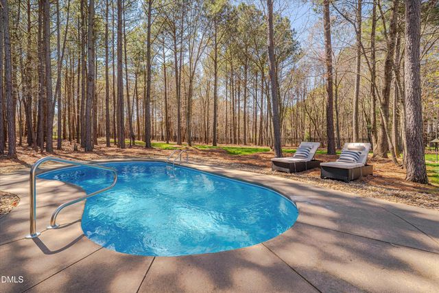 8025 Debenham Drive, Wake Forest, NC 27587