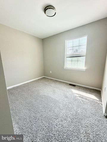 5941 HERITAGE DR, Burke, VA 22015