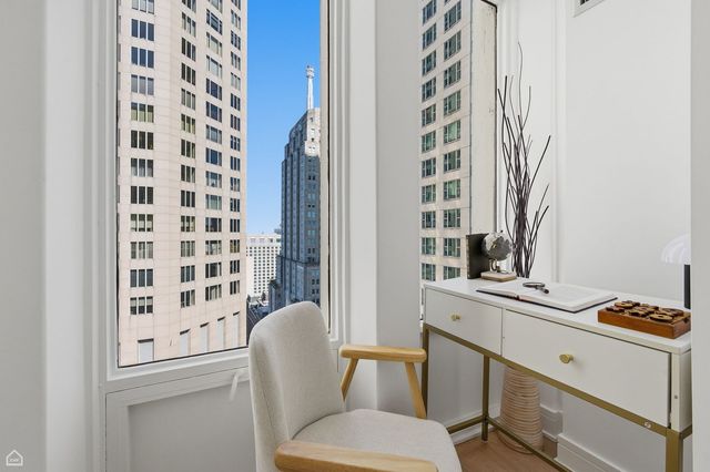 100 E Walton Street 36D, Chicago, IL 60611