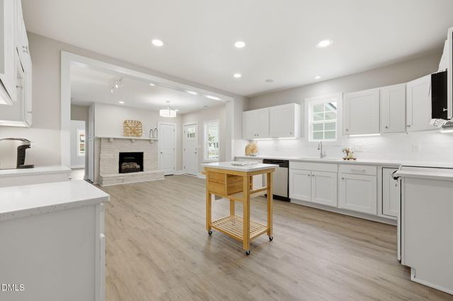 213 W Parrish Drive, Benson, NC 27504