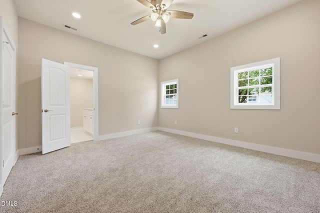 213 W Parrish Drive, Benson, NC 27504