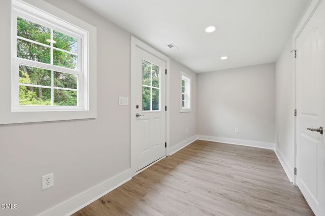 213 W Parrish Drive, Benson, NC 27504