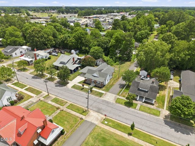 213 W Parrish Drive, Benson, NC 27504