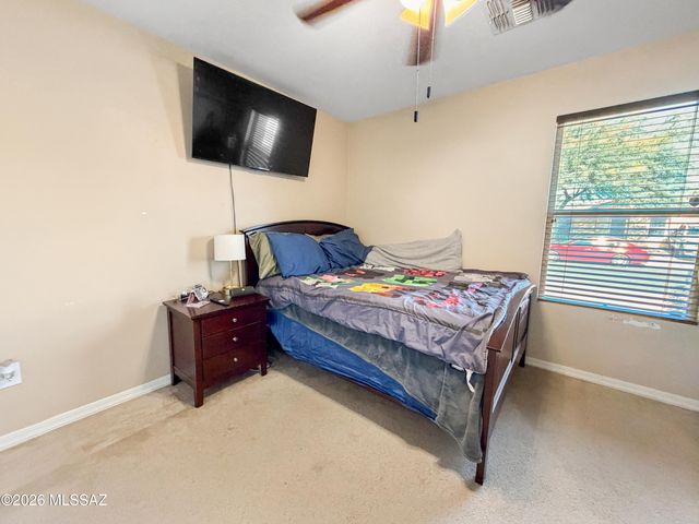 8265 W Redshank Drive, Tucson, AZ 85757