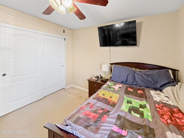 8265 W Redshank Drive, Tucson, AZ 85757