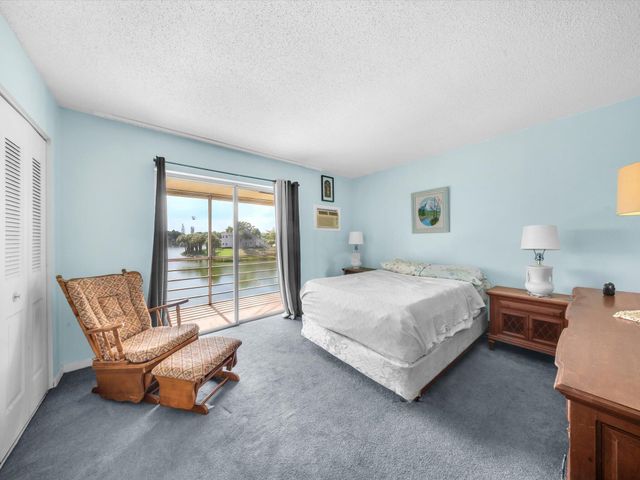 43 BERKSHIRE B, West Palm Beach, FL 33417