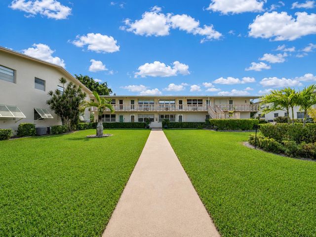 43 BERKSHIRE B, West Palm Beach, FL 33417