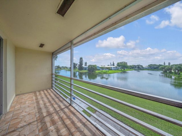 43 BERKSHIRE B, West Palm Beach, FL 33417
