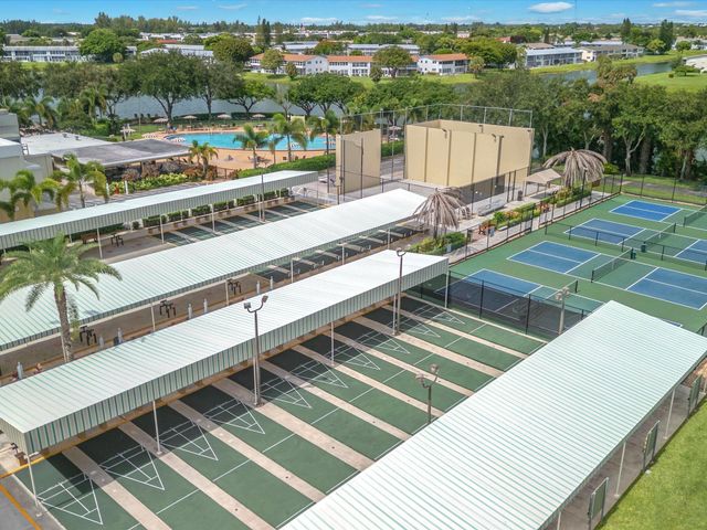 43 BERKSHIRE B, West Palm Beach, FL 33417