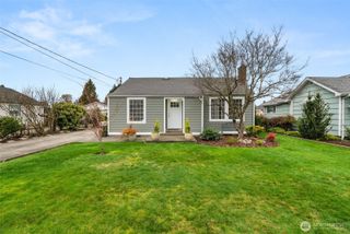 913 5th Avenue SW, Puyallup, WA 98371