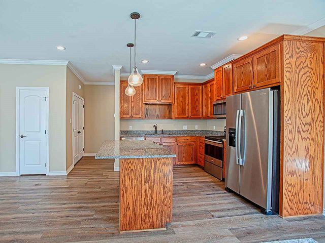 111 Oak Street, Emory, TX 75440