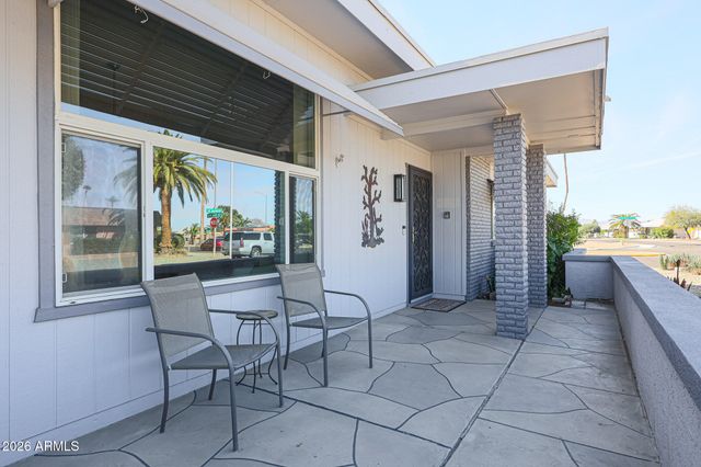 10649 W BROOKSIDE Drive, Sun City, AZ 85351