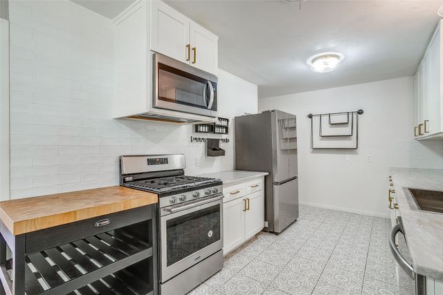 4616 Selkirk Drive, Fort Worth, TX 76109