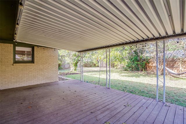 4616 Selkirk Drive, Fort Worth, TX 76109