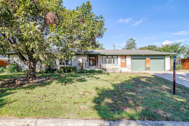 4616 Selkirk Drive, Fort Worth, TX 76109