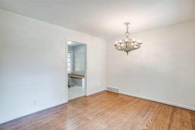 4616 Selkirk Drive, Fort Worth, TX 76109