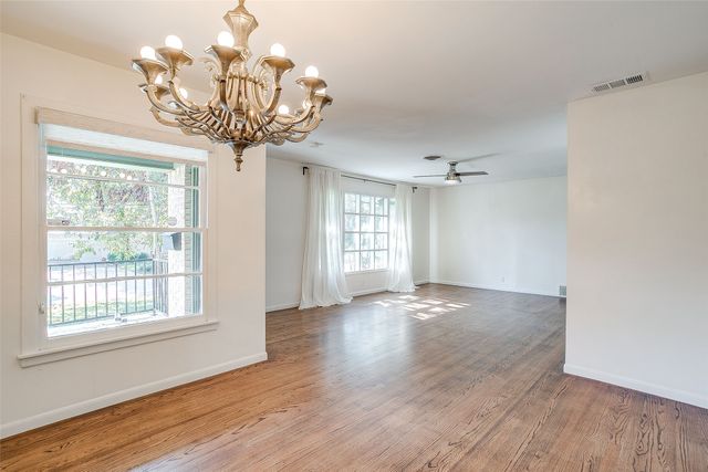 4616 Selkirk Drive, Fort Worth, TX 76109