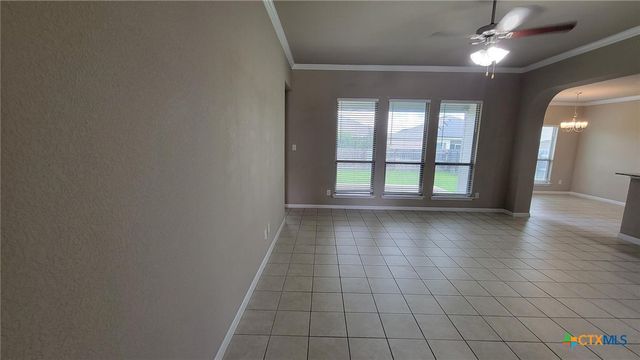 822 Wyndcrest Drive, Temple, TX 76502