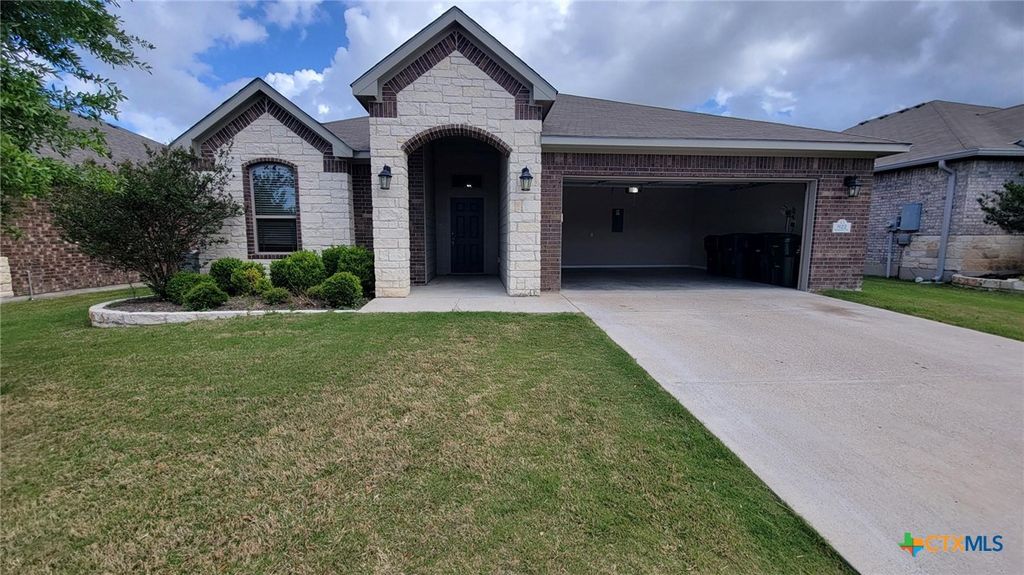 822 Wyndcrest Drive, Temple, TX 76502