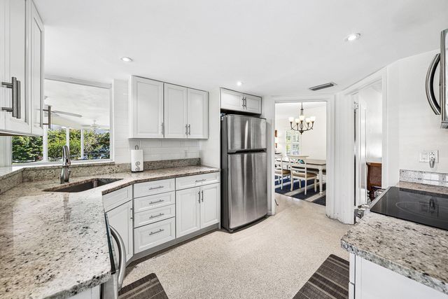 5550 Osprey Drive, Ocean Ridge, FL 33435