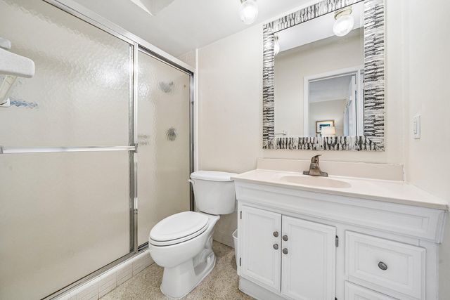 5550 Osprey Drive, Ocean Ridge, FL 33435