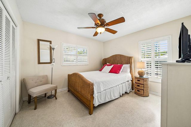 5550 Osprey Drive, Ocean Ridge, FL 33435