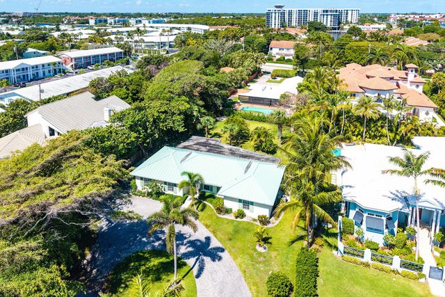 5550 Osprey Drive, Ocean Ridge, FL 33435