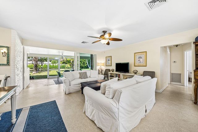 5550 Osprey Drive, Ocean Ridge, FL 33435
