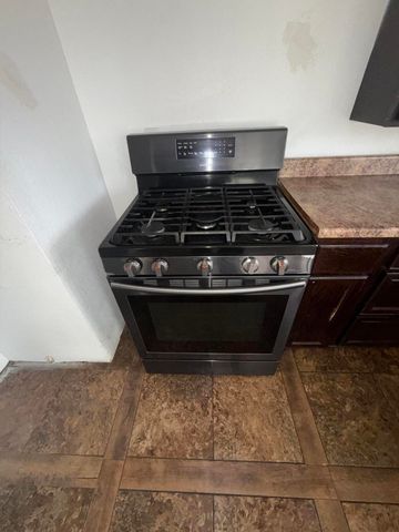 5420 Avenue B, Lubbock, TX 79404