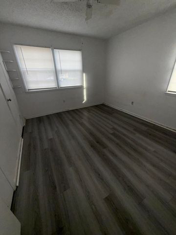 5420 Avenue B, Lubbock, TX 79404